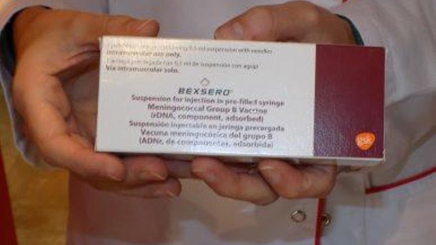 Medicament contra la meningitis B, Bexsero, a la farmàcia Miró