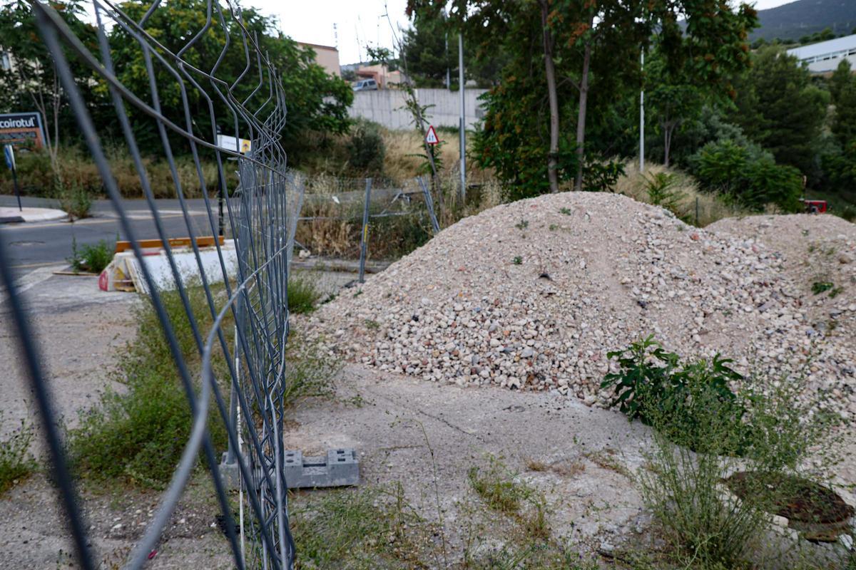 Imágenes de las obras del nuevo acceso al polígono Santiago Payá-Sant Benet