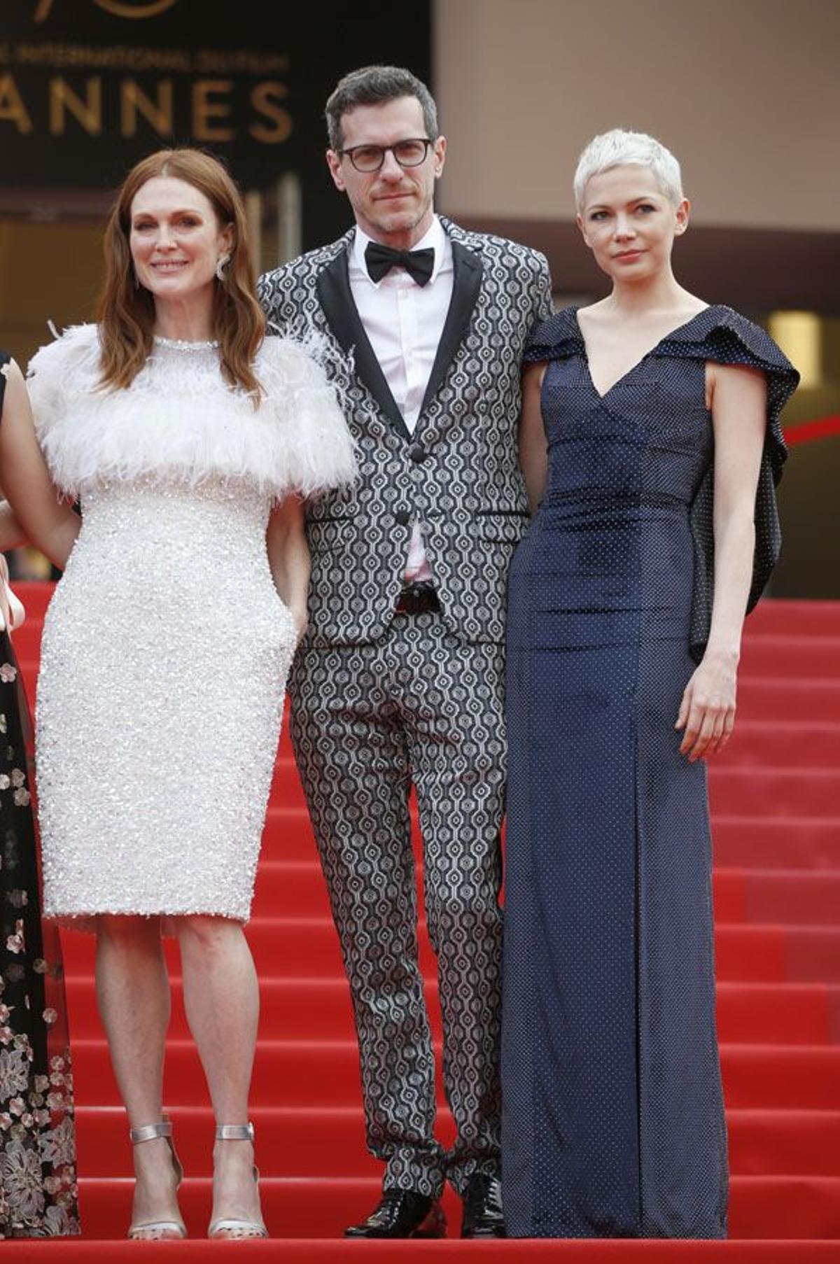 Julianne Moore y Michelle Williams junto a Brian Selznick el segundo día de Cannes