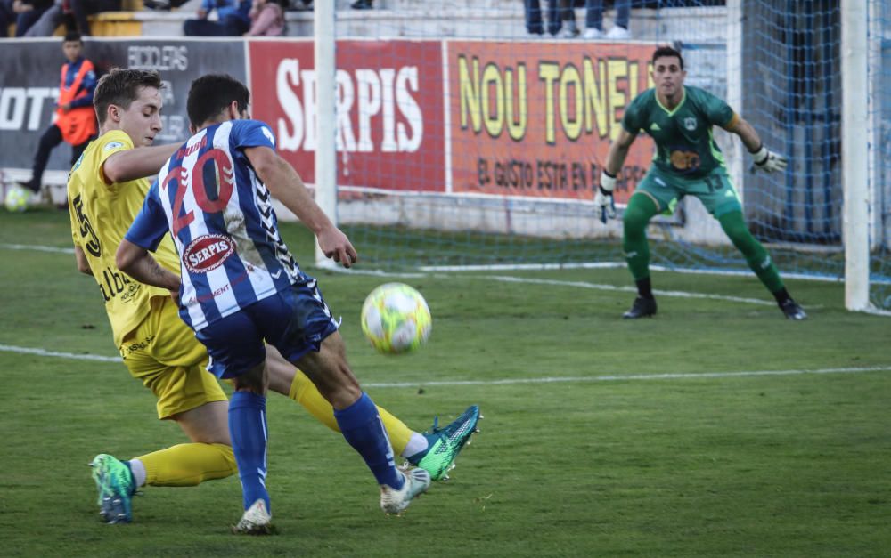 El compromiso y la ambición del Alcoyano se traduce en un encuentro soberbio y efectivo