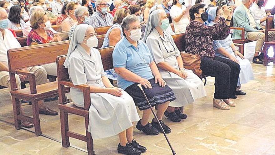 Las tres religiosas, en su presentación el miércoles.