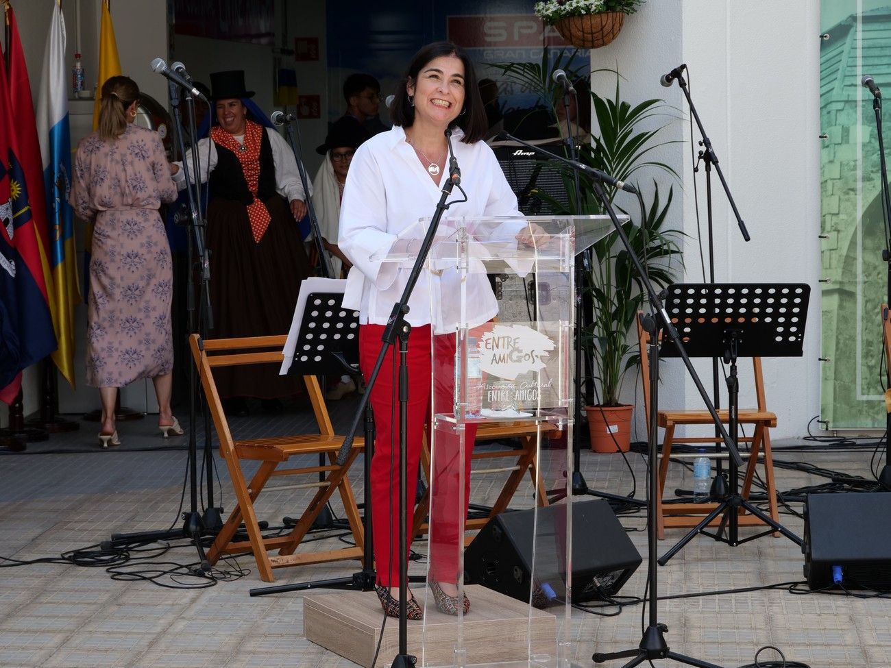 Carolina Darias inaugura la sala 'Los Gofiones' del Centro Cívico de Jinámar