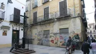 La historia del vandalizado Cristo de los Faroles de Málaga
