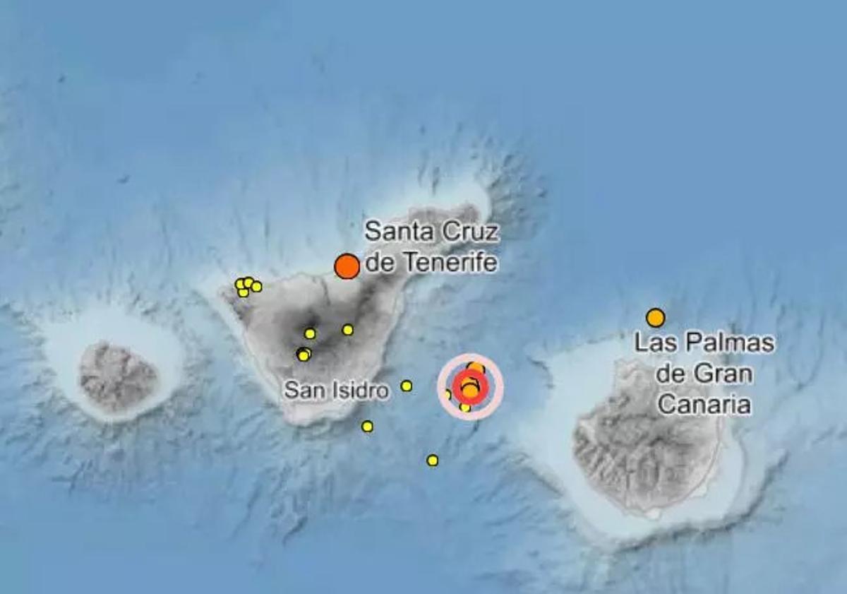 Localización de los últimos terremotos en el volcán de Enmedio.