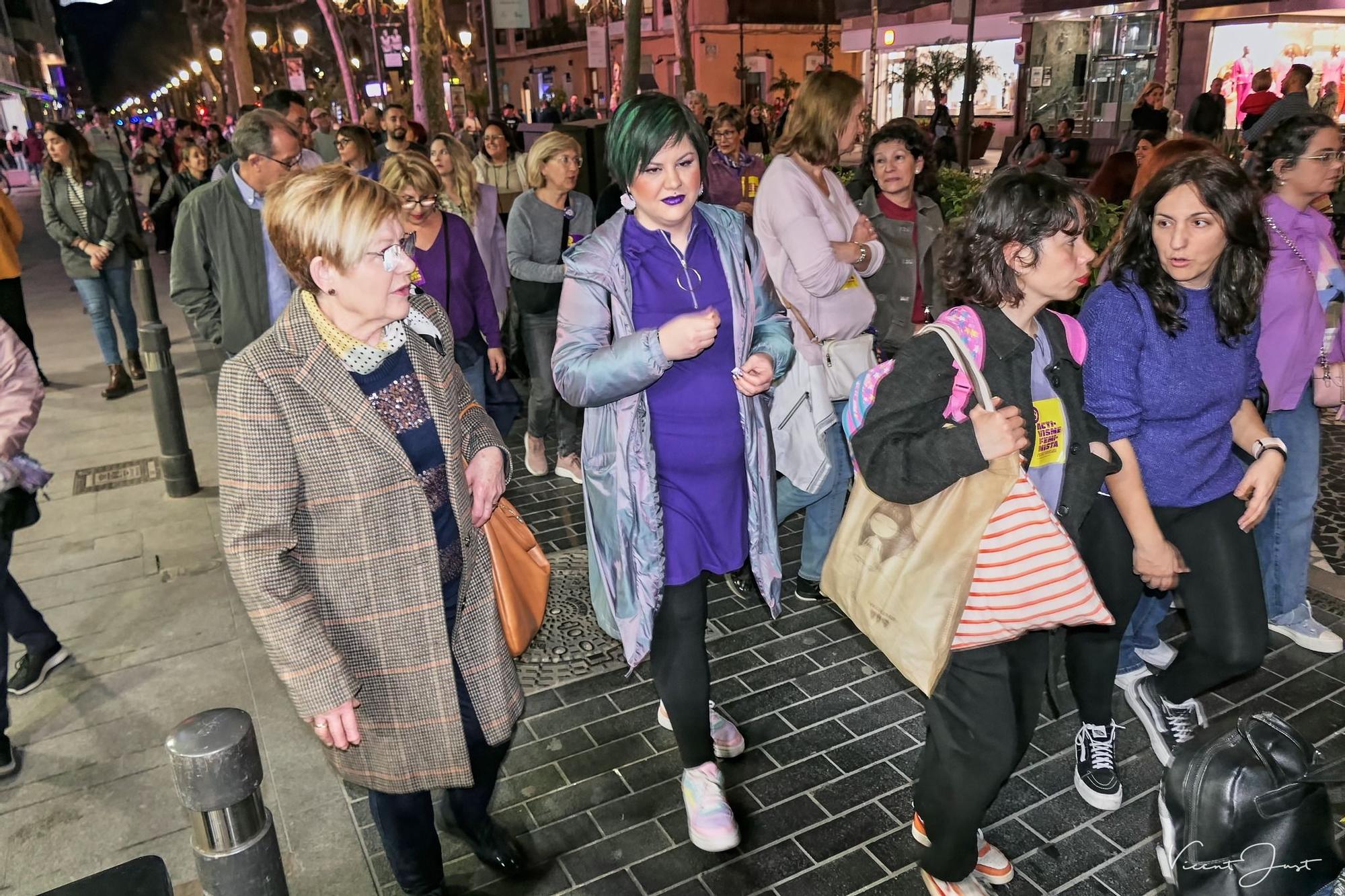 La manifestación feminista del 8M en Gandia