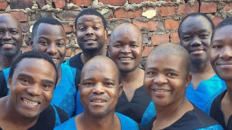 Ladysmith Black Mambazo.