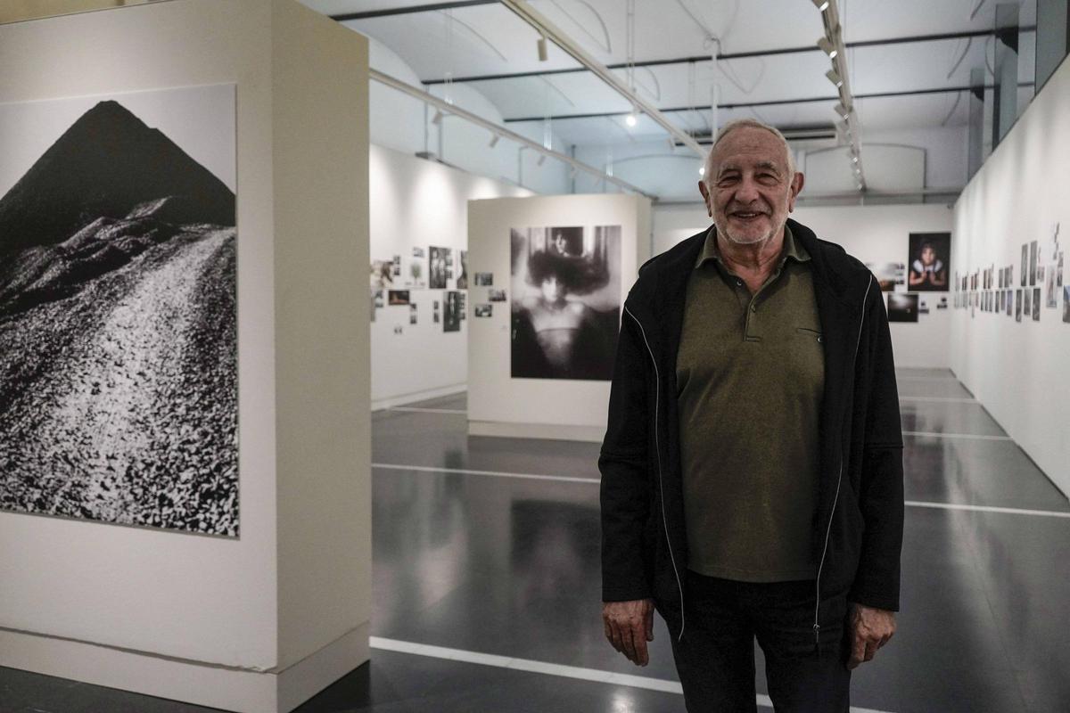 Ramon Muntané, a l'exposició sobre els 75 anys de l'Ibèric Trofeu Pell que organitza l'Agrupació Fotogràfica d'Igualada