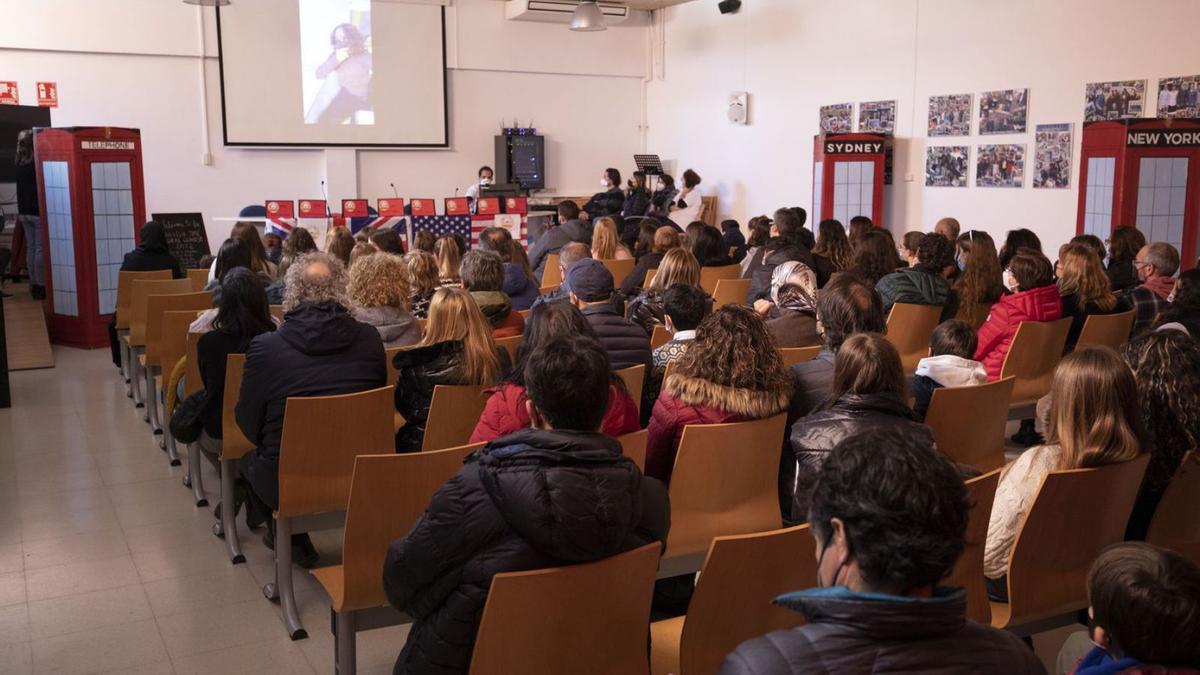 L’acte d’entrega dels premis Oral Contest fou a la Sala d’actes de l’Institut Monturiol de Figueres