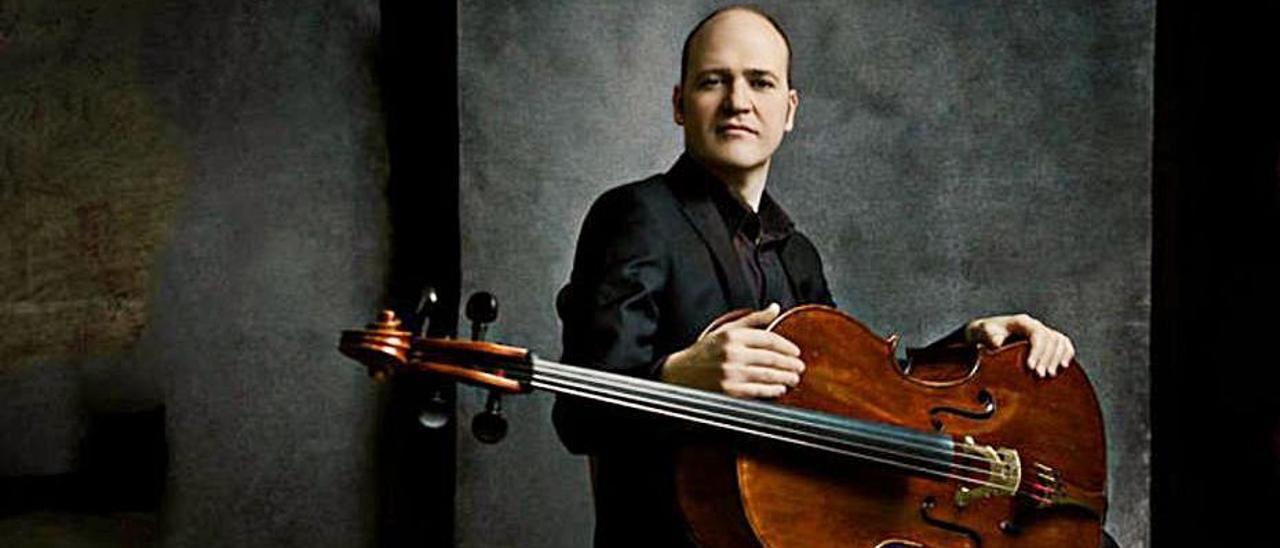 El violonchelista Arnau Tomàs. | WEB CUARTETO CASALS