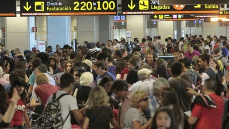 Barajas recupera la normalidad en los vuelos procedentes de Estados Unidos