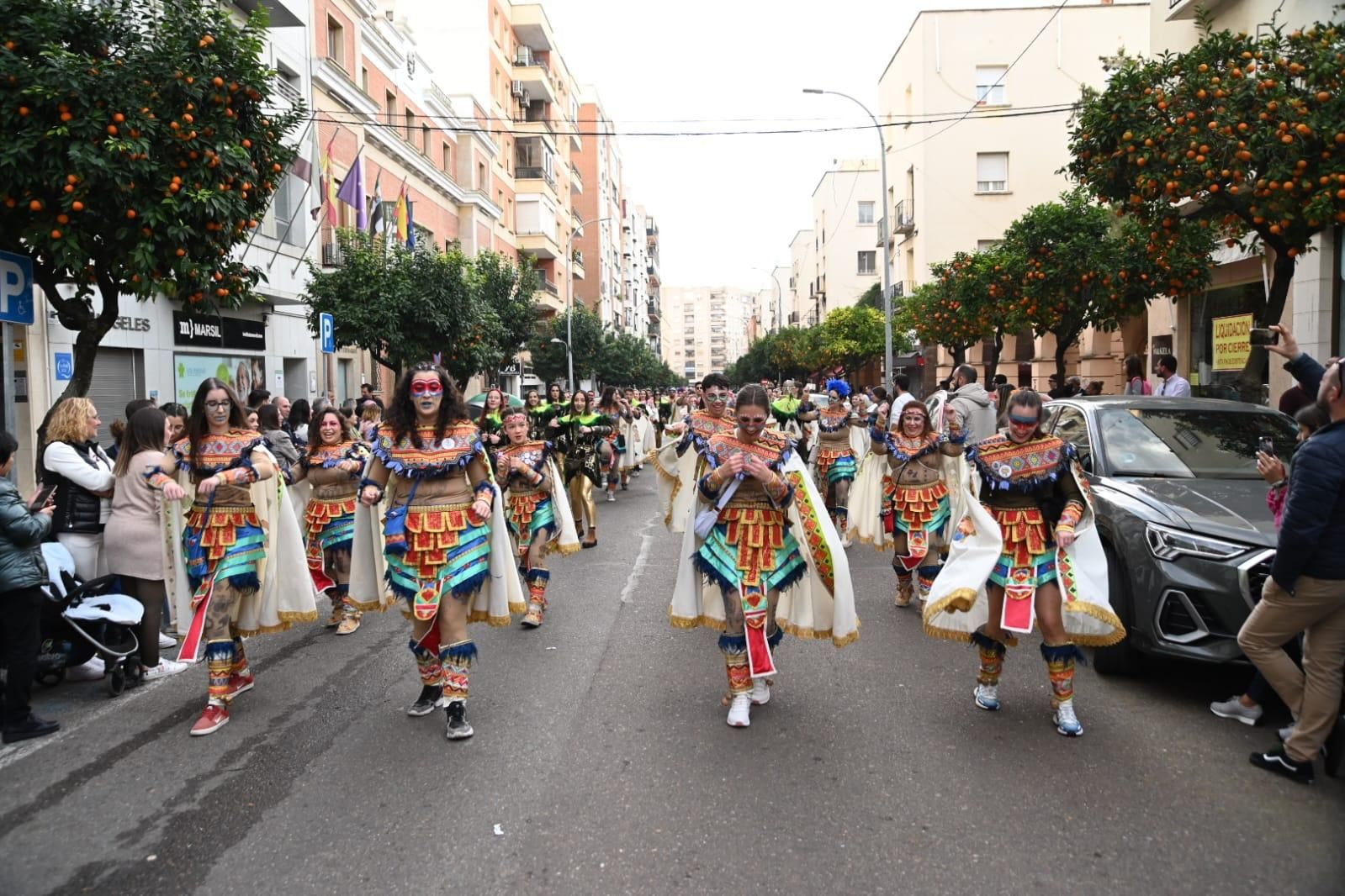 GALERÍA | Las Candelas de Santa Marina preludian el Carnaval de Badajoz