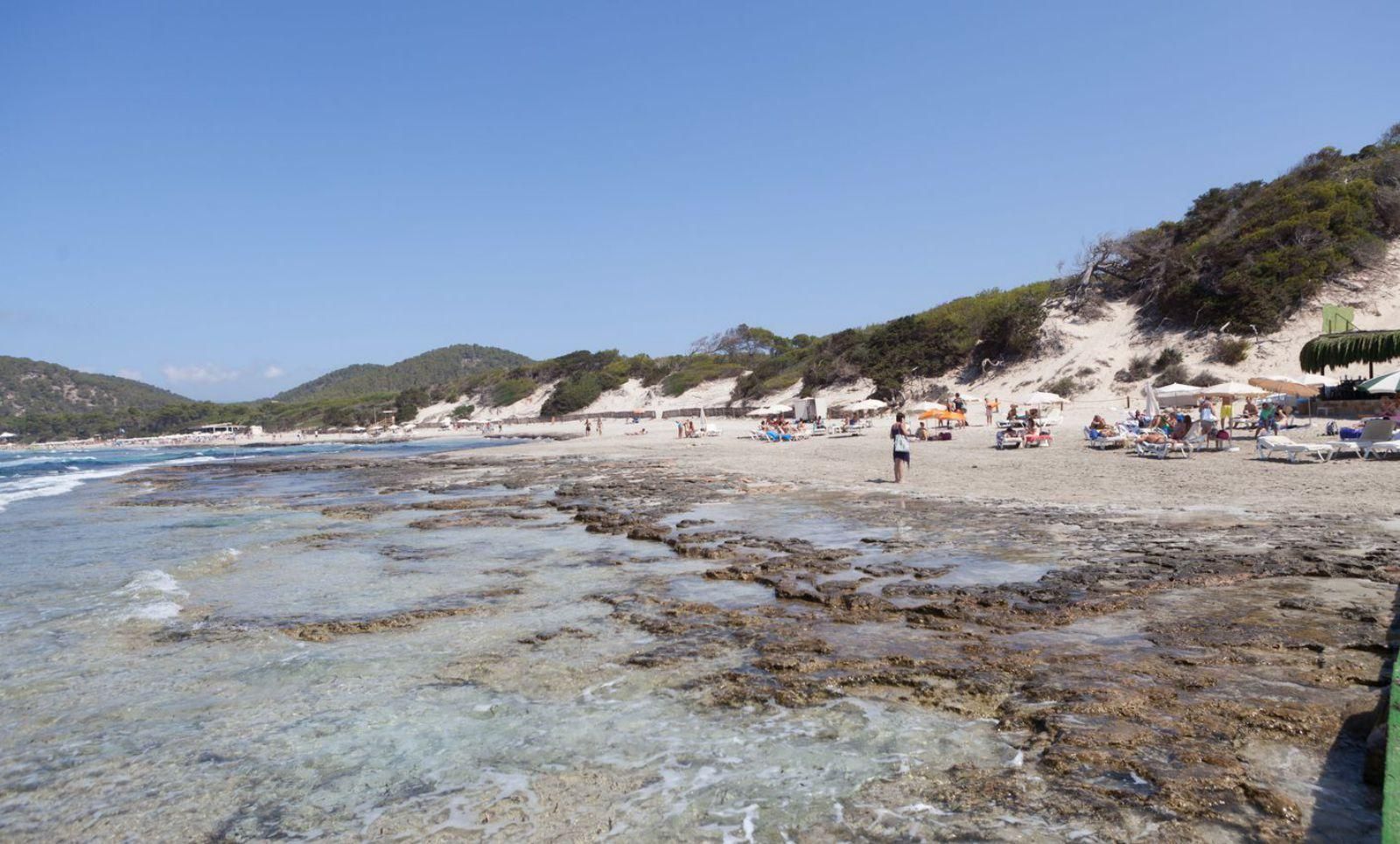 Imagen de archivo de la playa de ses Salines.