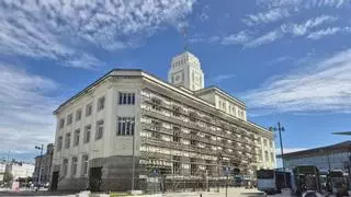 La histórica central de Correos en A Coruña, lista para las obras de rehabilitación