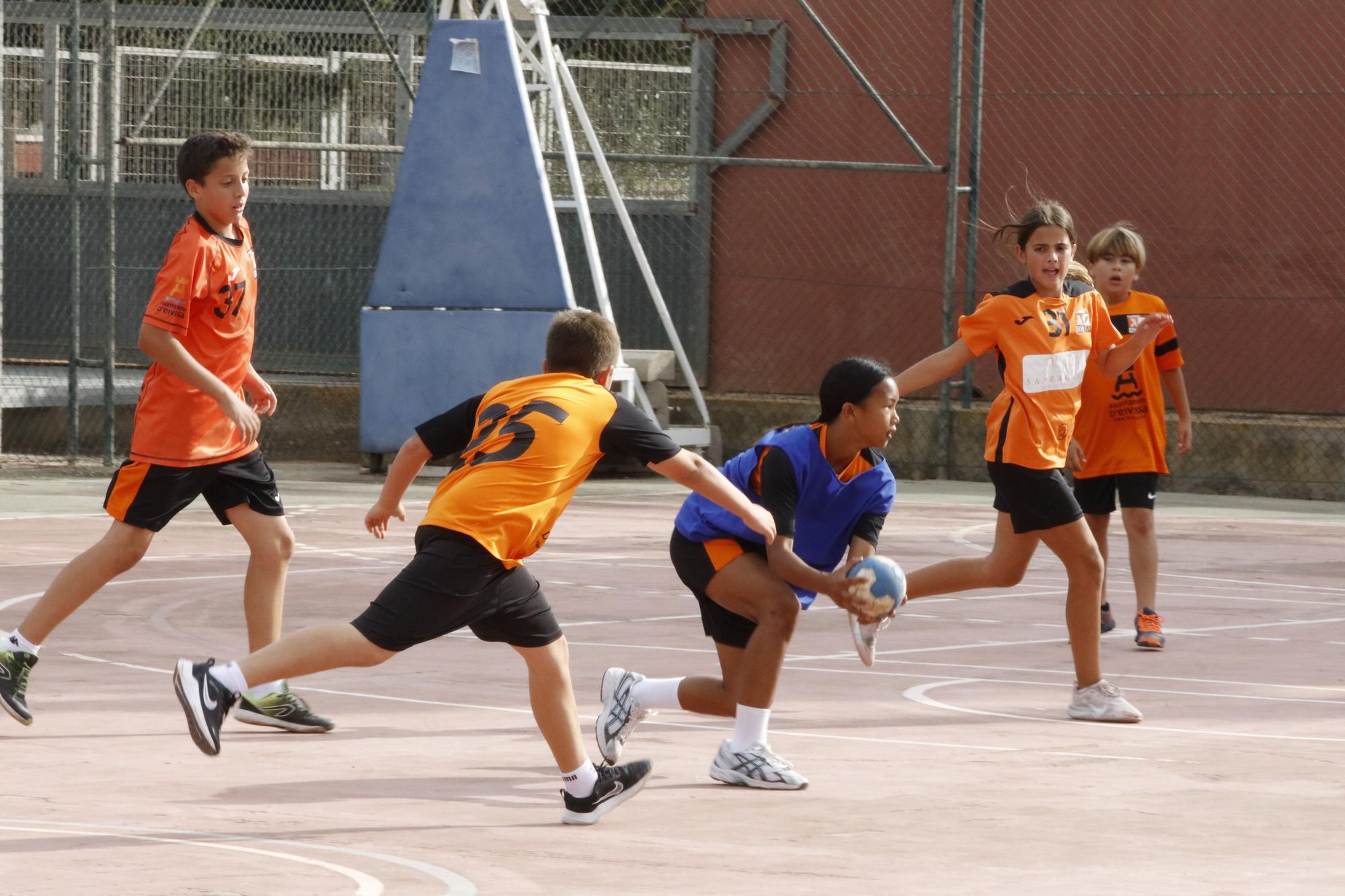 Diada de balonmano en sa Blanca Dona