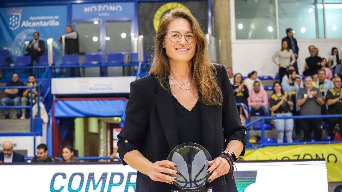 La exinternacional española Anna Montañana se incorpora al Palmer Basket