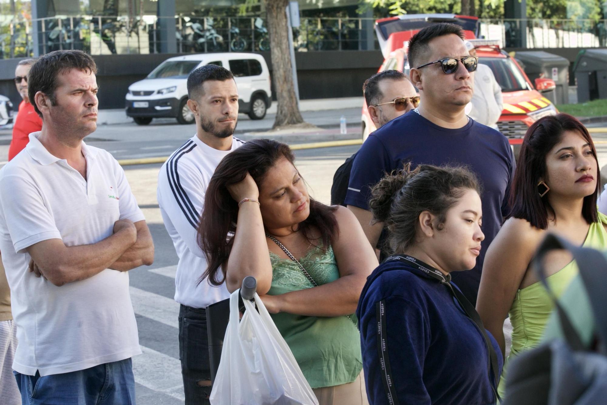 Las imágenes de la zona de ocio de Atalayas tras el incendio en dos discotecas