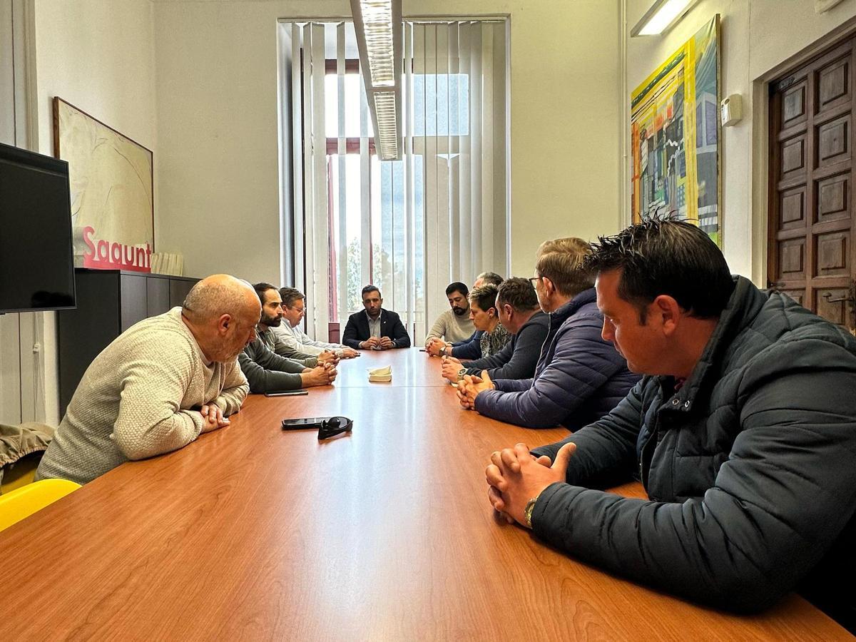 Laboral: El gobierno de Sagunto apoya a la plantilla de Roca Tiles