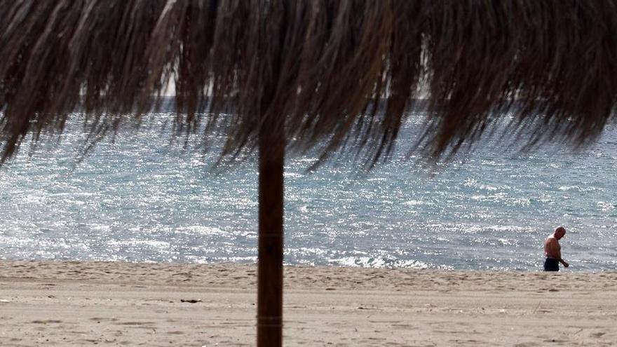 Las playas de Torremolinos tendrán horario de apertura y control de aforo