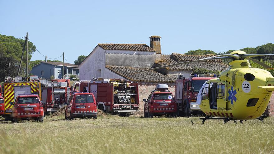 Photos of the rescue of the worker in Caldes de Malavella