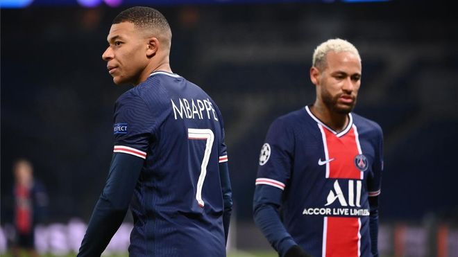 Mbappé y Neymar, en un partido de la pasada campaña.