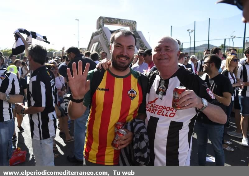 La afición del CD Castellón llena Castalia