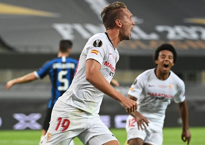 El Sevilla FC campeón en la final de la UEFA Europa League 2020 disputada en el Rhein Energie Stadion en Colonia entre el Sevilla FC y el Inter de Milan.