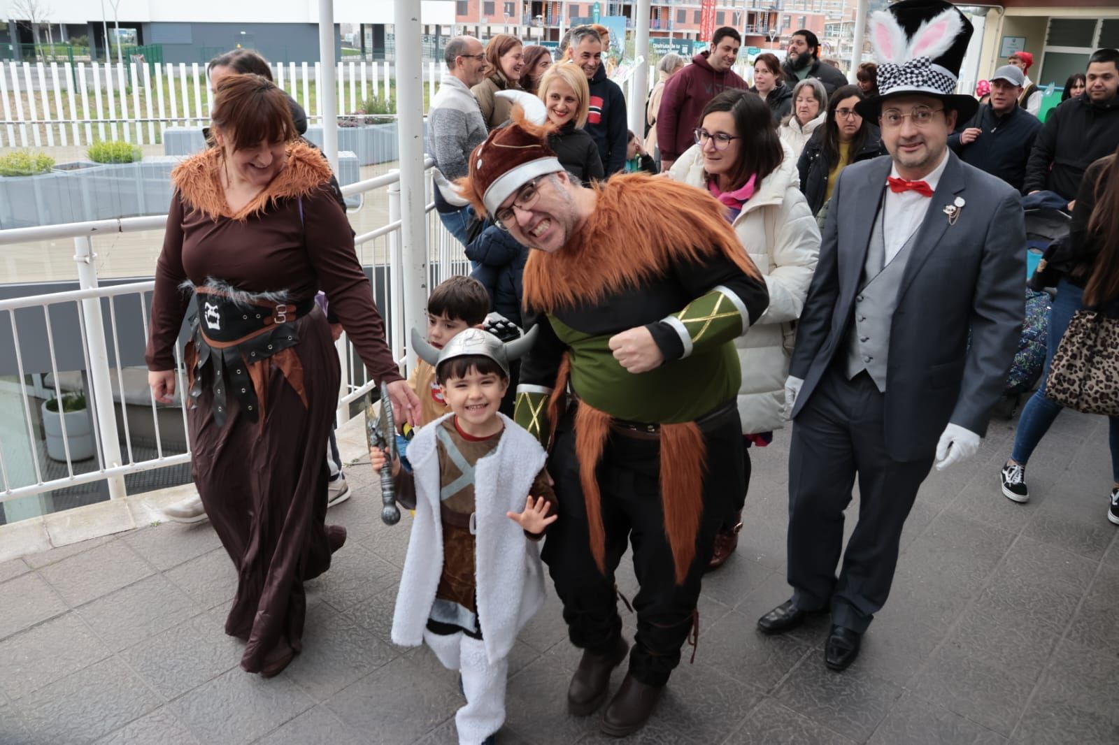 Así fue la fiesta carnavalera en el Santa Olaya (en imágenes)