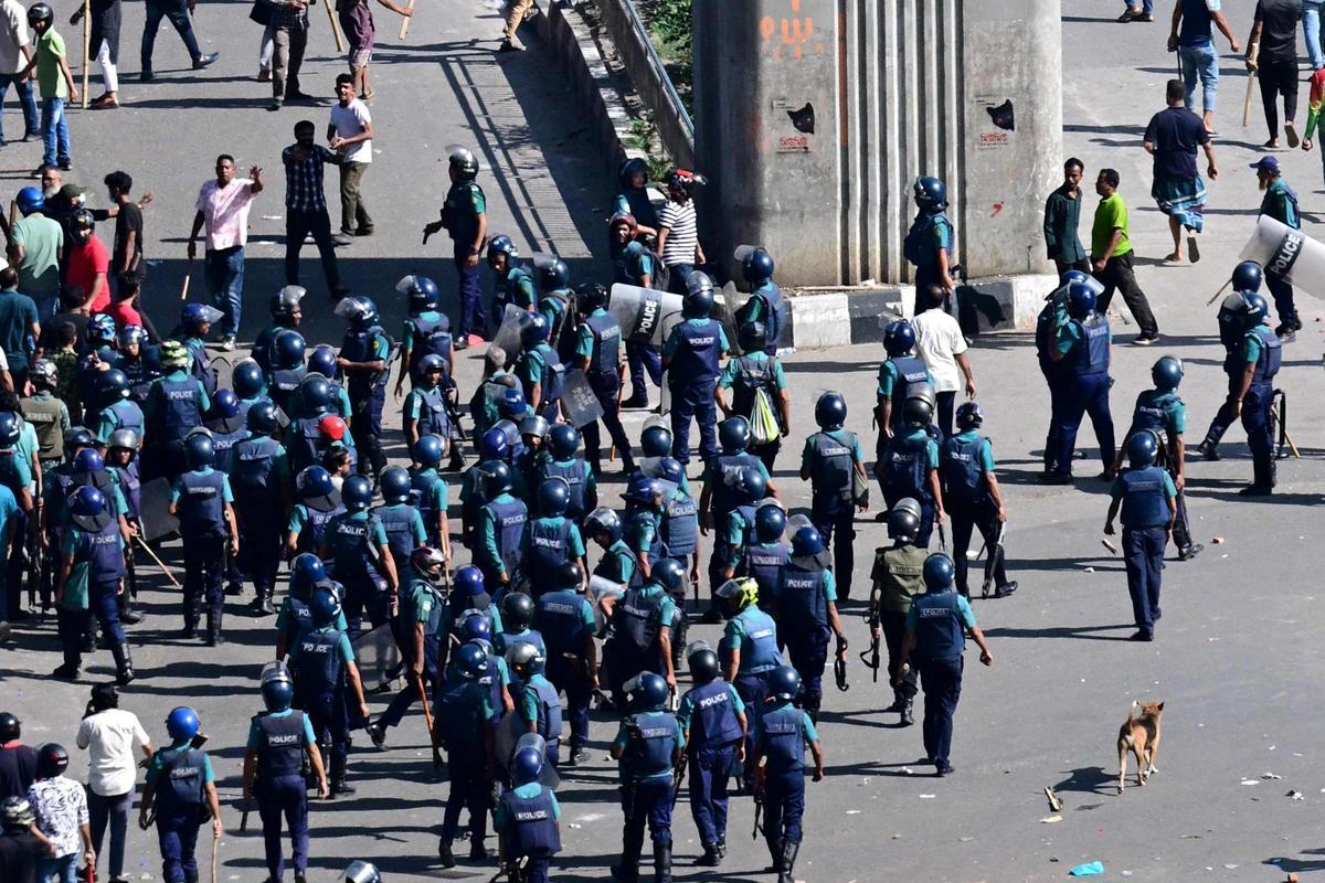 Bangladés vive su jornada de protestas contra el gobierno más sangrienta y suma 91 muertos