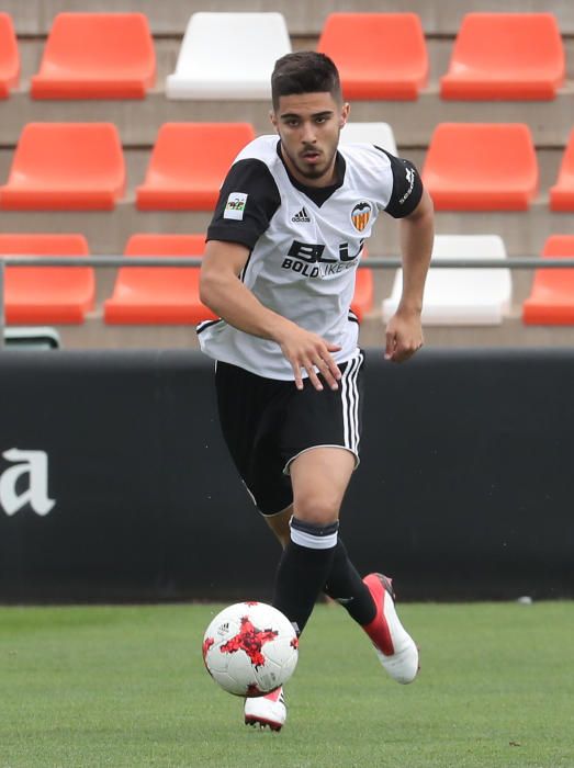 Las imágenes del Valencia Mestalla - CE Sabadell