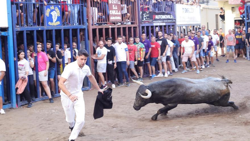 Las mejores fotos de la tarde taurina del lunes de fiestas en Almassora