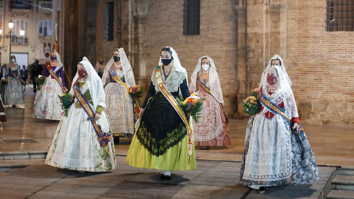 Búscate en el primer día de Ofrenda por las calles del Mar y Avellanas entre las 21:00 y 22:00 horas