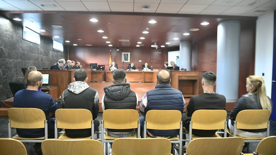 Cárcel para cuatro de los seis acusados de vender droga adulterada en Cáceres