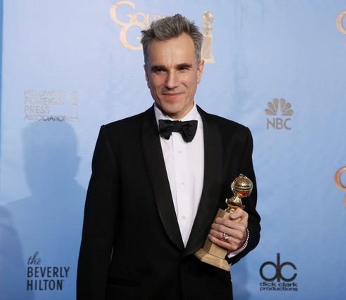 Daniel Day-Lewis, amb el premi al millor actor dramàtic per la seva interpretació a ’Lincoln’.