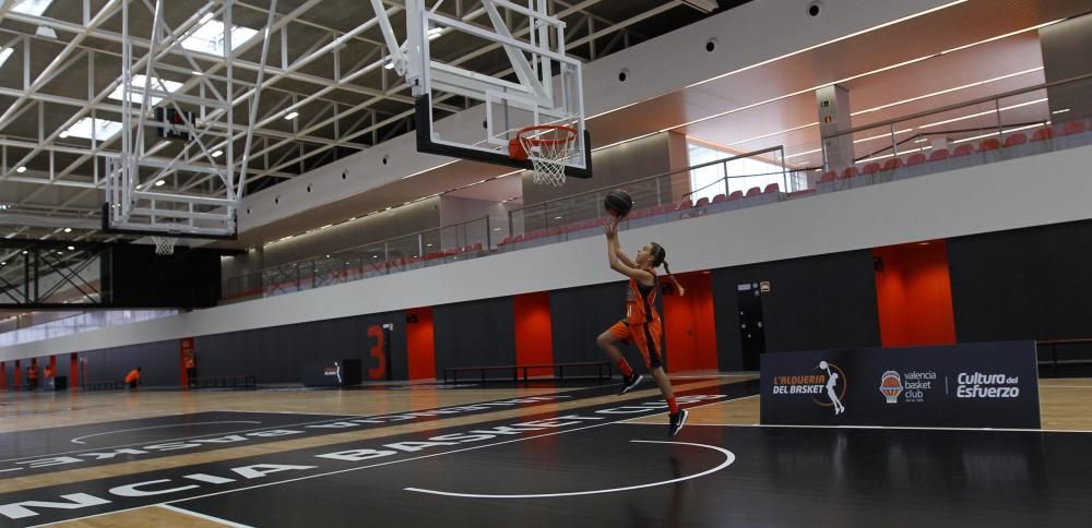 L''Alqueria del Basket abre sus puertas al mundo