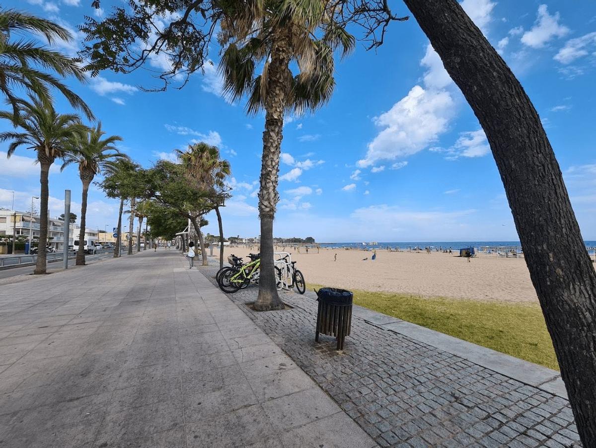 La playa de La Llosa, en la localidad de Cambrils, en la provincia de Tarragona.