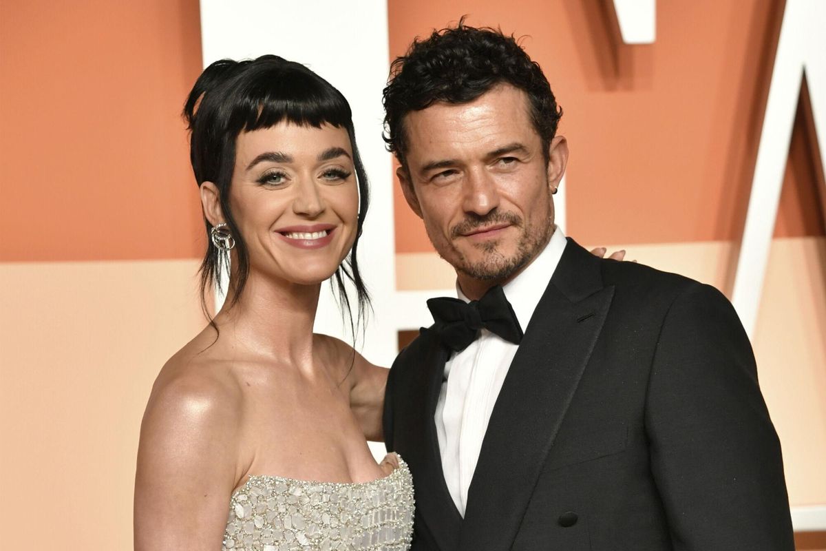 Katy Perry y Orlando Bloom aparecen en la fiesta de los Oscar de Vanity Fair en Beverly Hills, FILE - Katy Perry and Orlando Bloom appear at the Vanity Fair Oscar Party in Beverly Hills, Calif., on March 2, 2025. (Photo by Evan Agostini/Invision/AP, File). 030225131385, 21334631, FILE PHOTO