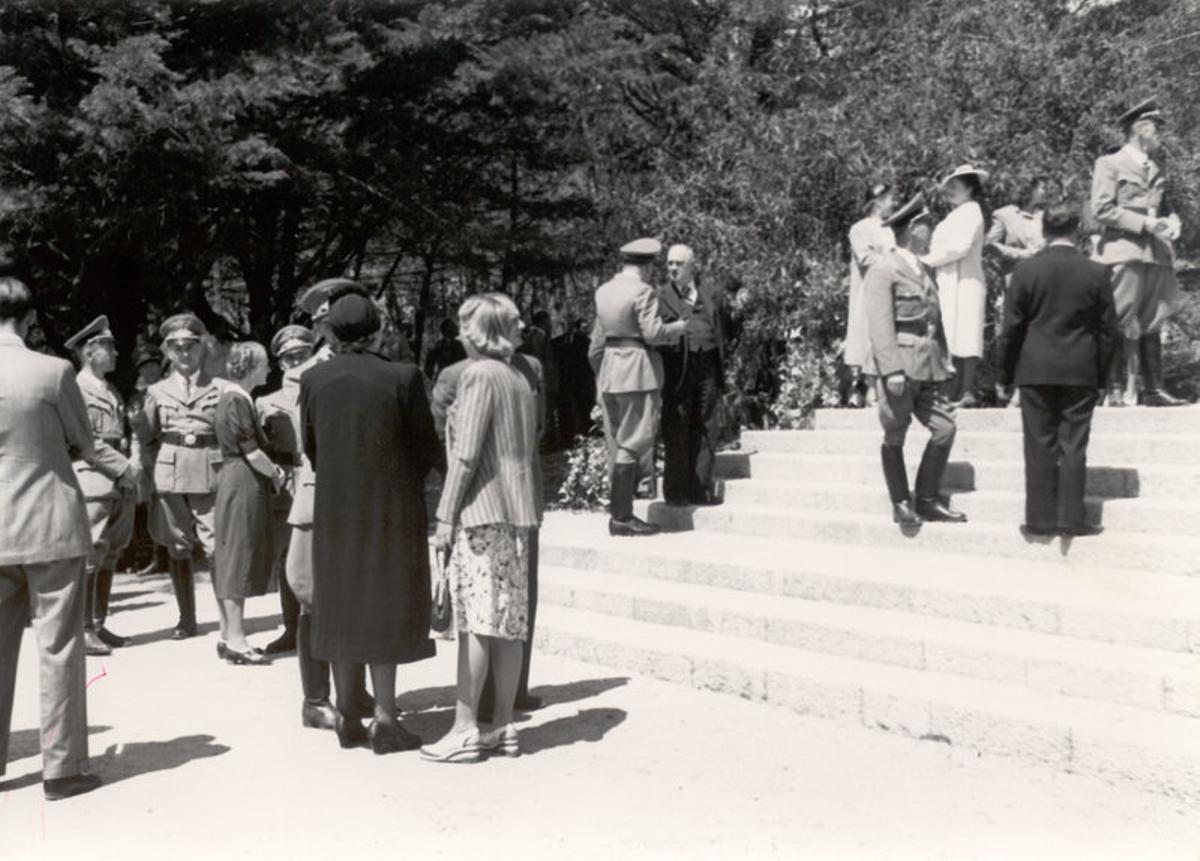 Fiesta de inauguración del chalé Casas, residencia nazi durante la Guerra Mundial