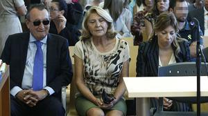 Carlos Fabra s’asseu al banc dels acusats, aquest dimecres.