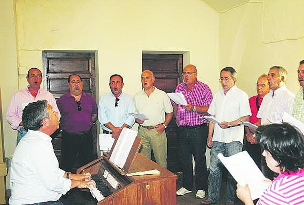 El coro «Gabiana» estrena canción en homenaje a las madres