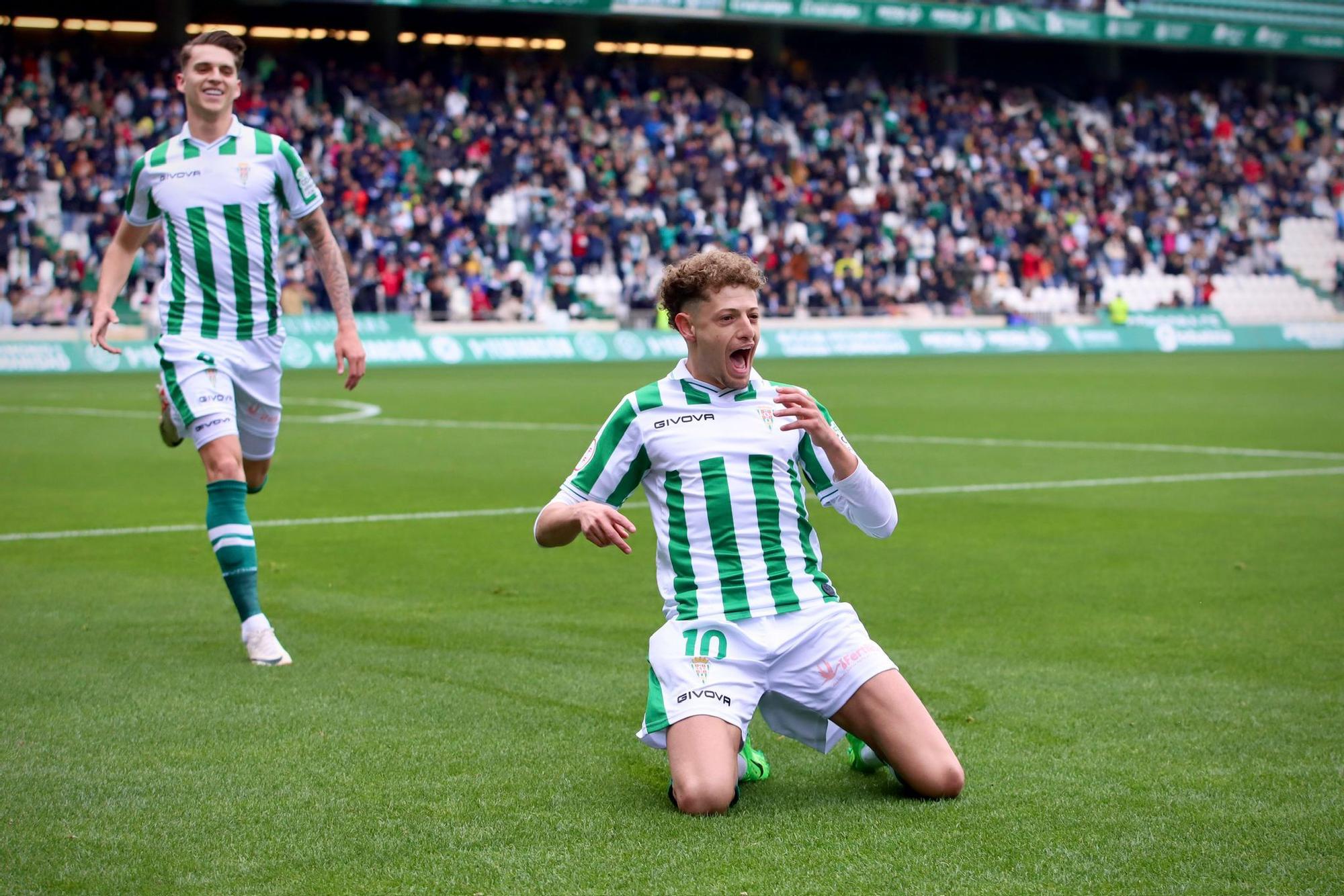 Córdoba CF-Melilla: el partido de El Arcángel en imágenes