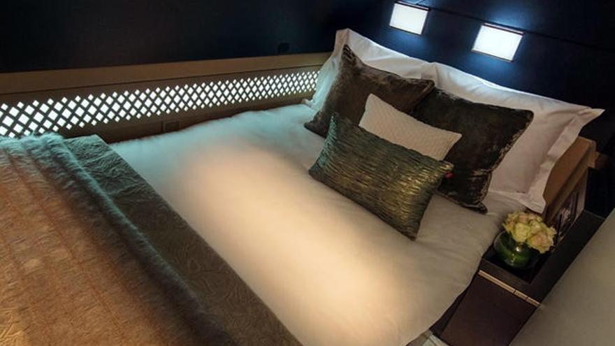 Una cama en la primera clase de la compañía aérea Etihab Airways