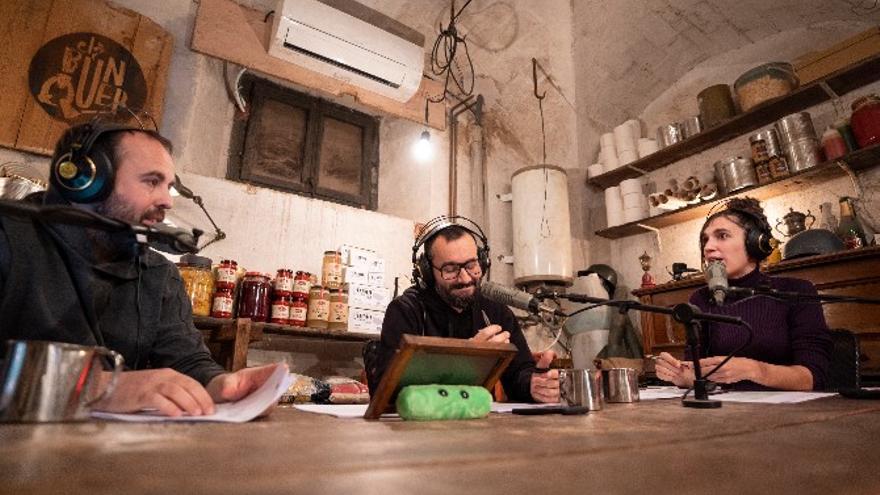 Peyu, Jair Domínguez i Neus Rossell són els presentadors d&#039;El búnquer de Catalunya Ràdio