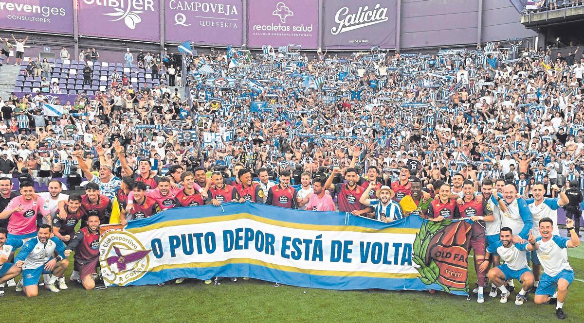 Foto de familia en el Nuevo Zorrilla.