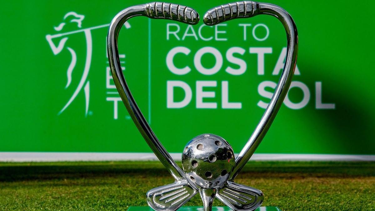 el trofeo que se llevará la ganadora de la 'Race to Costa del Sol'.