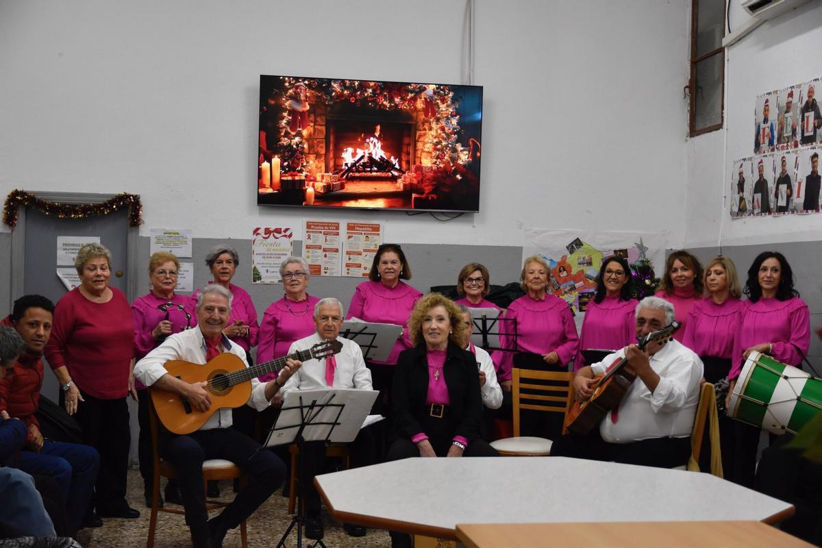 Córdoba. Comedor trinitario fiesta de Navidad