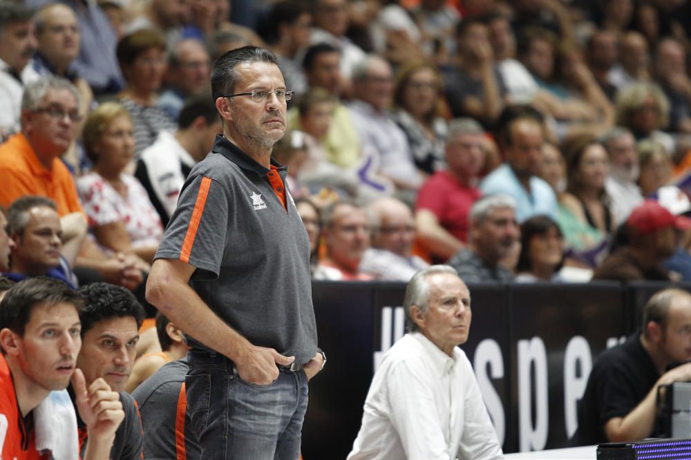 Las mejores imágenes del Valencia Basket - Estudiantes de pretemporada