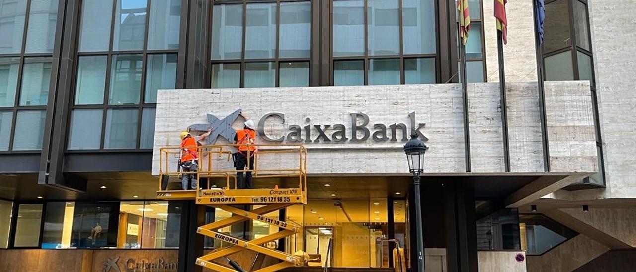 CaixaBank fue en 2017 el traslado más emblemático desde Barcelona a València