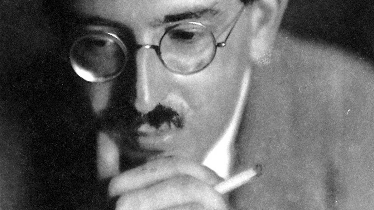 zentauroepp3526284 exit television documental qui va matar a  walter benjamin180319124643