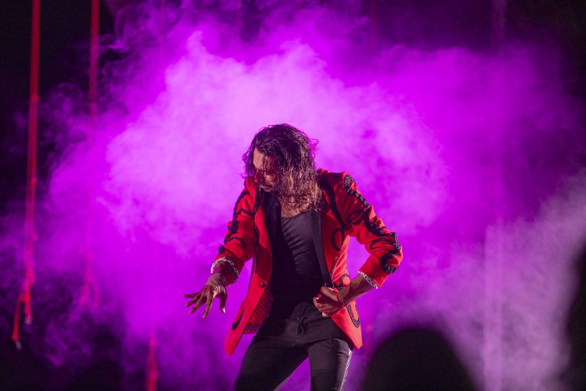 Todas las imágenes de la actuación del bailaor Eduardo Guerrero en Ibiza