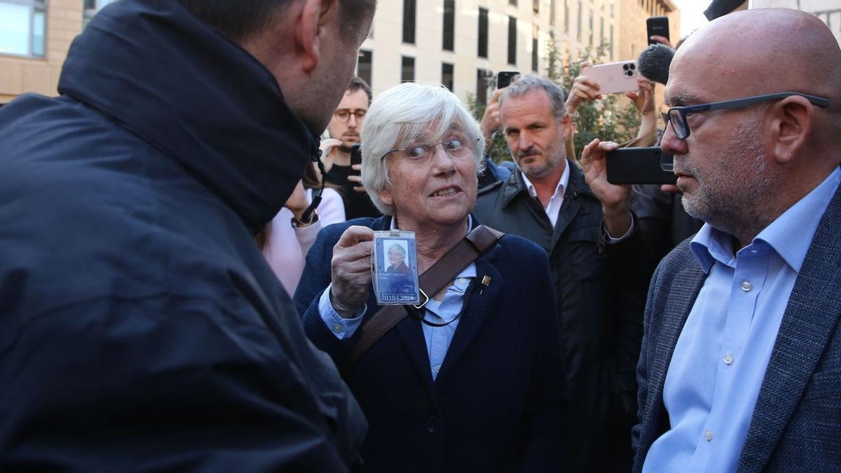 El jutge deixa en llibertat Clara Ponsatí després de ser detinguda al tornar a Catalunya